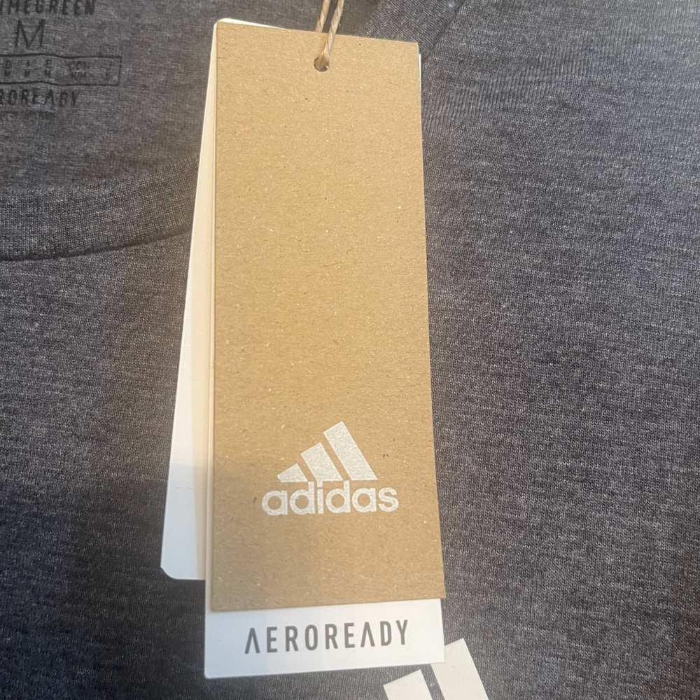 Men’s Adidas shirt NWT